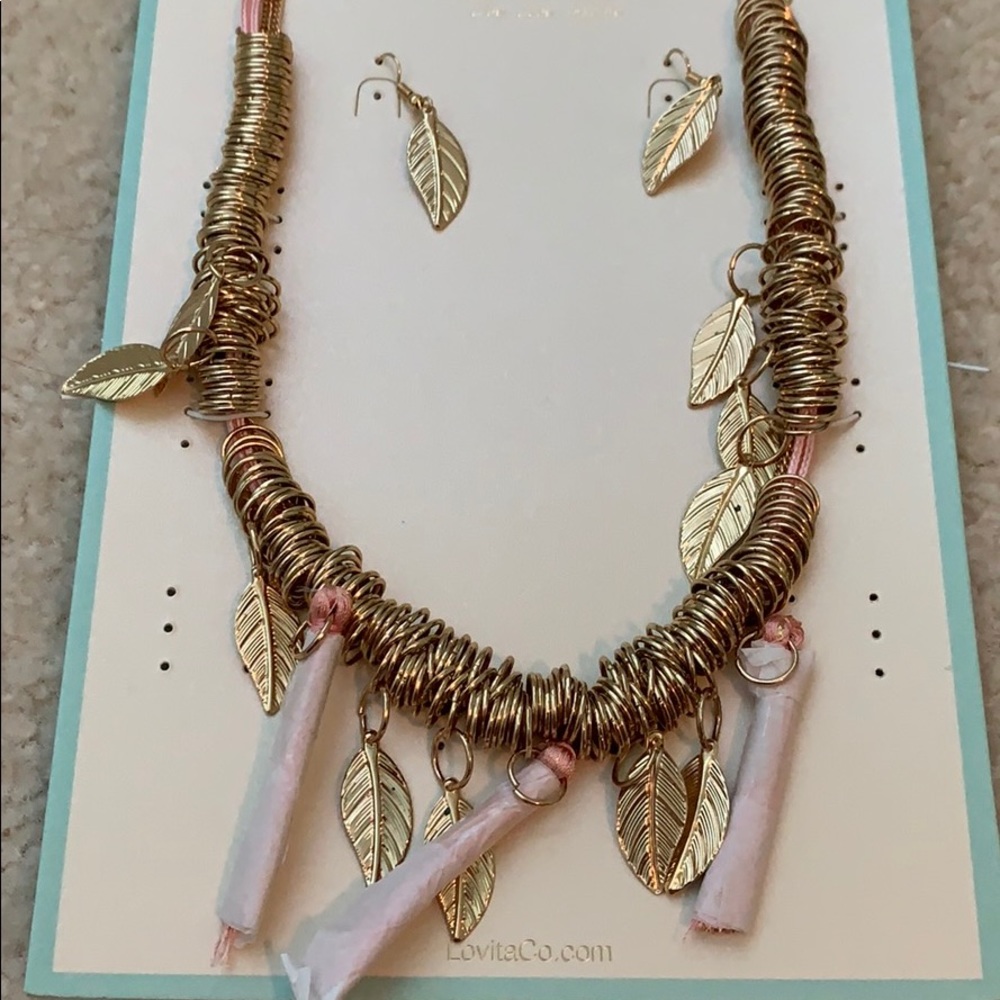 Accessories - Picture 5 of 5